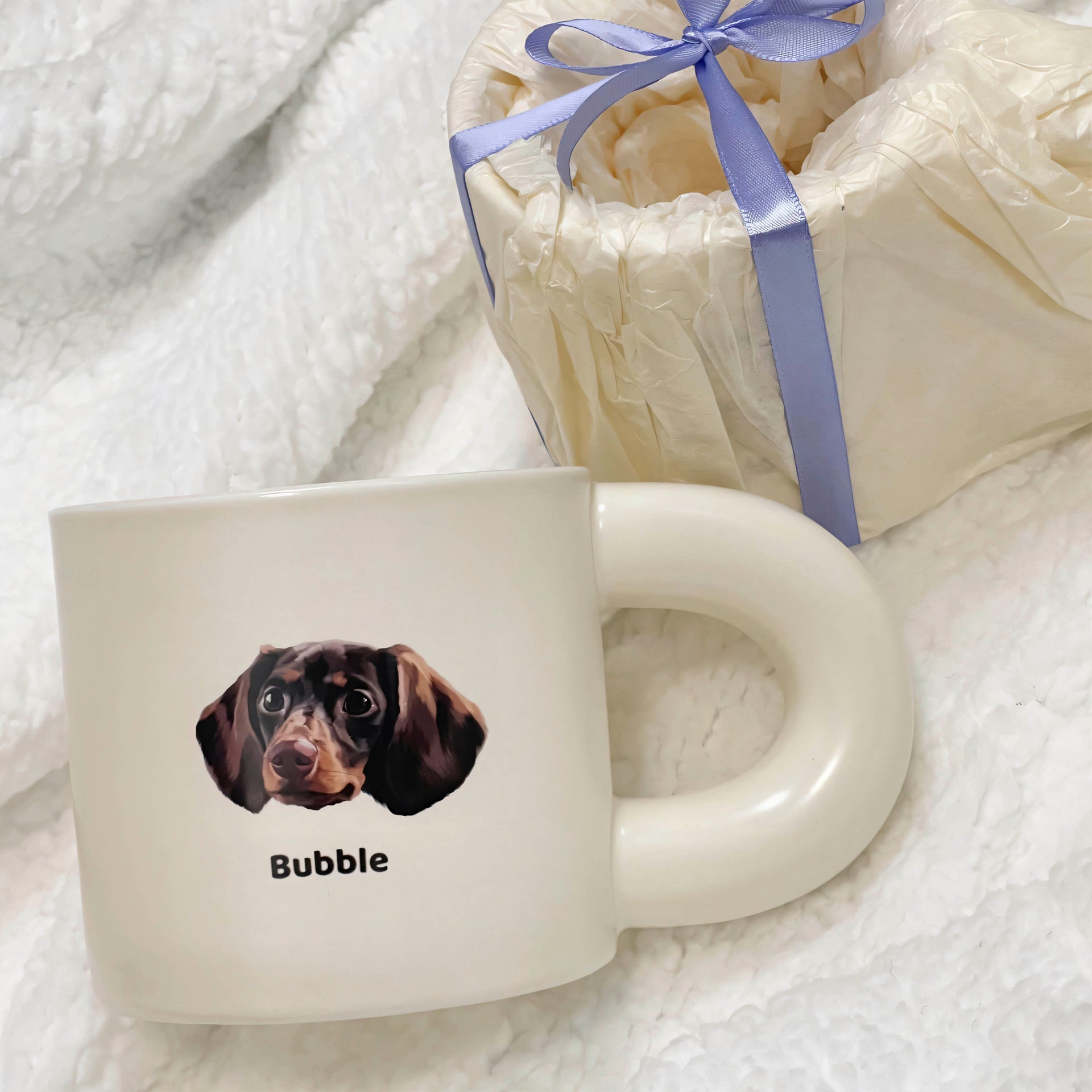 Custom pet portrait mug featuring a close-up of a dachshund dog with the name ‘Bubble’ on the front.